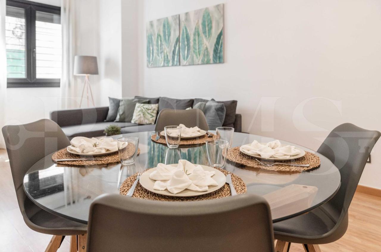 3Br Apartment With Parking And Patio In The Center By Rems Malaga Exterior photo
